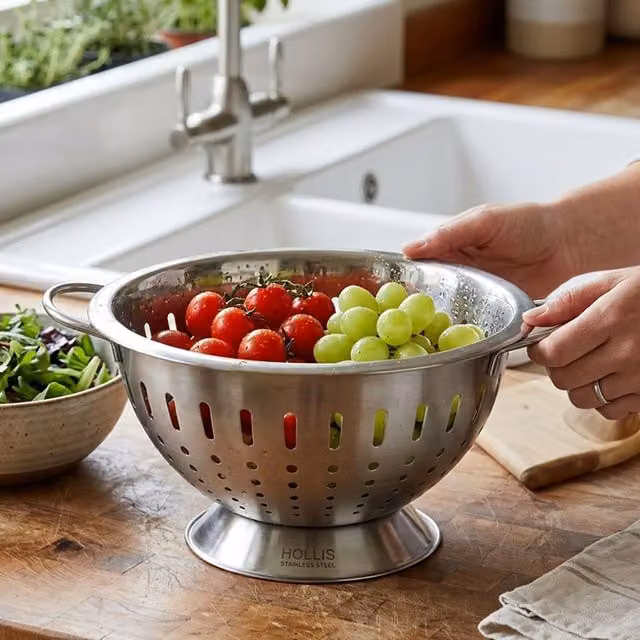 Orsina Stainless Steel Colander with Twin Handles in Silver – 1