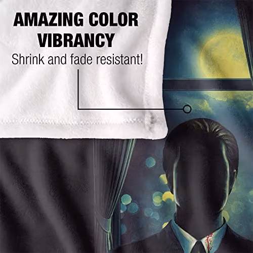 WB 100 Interview With The Vampire Silhouette Silky Touch Super Soft Throw Blanket, White, W: 152 cm, D: 127 cm – 4