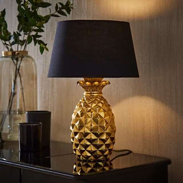 ValueLights Pineapple Table Lamp with Tapered Fabric Lampshade in Gold and Black