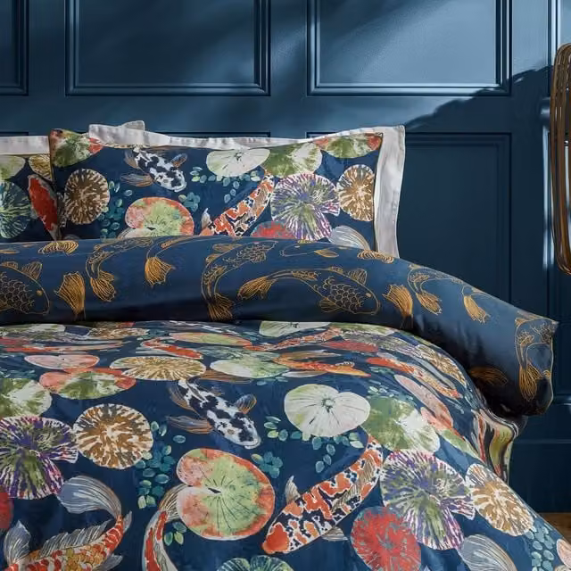 Paoletti Koi Pond Reversible Cotton Pillowcase Pair in Blue