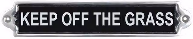 Minster Keep Off The Grass Black Aluminium Wall Plaque, W/H/D: 25 x 6 x 1 cm – 2