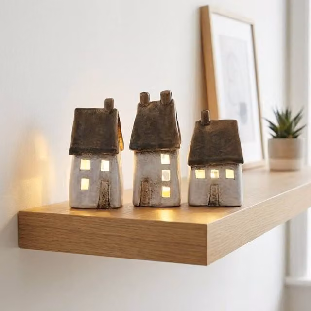 Garden Greatness Set of 3 Light Up Speckled Ceramic Houses in White and Multicolour