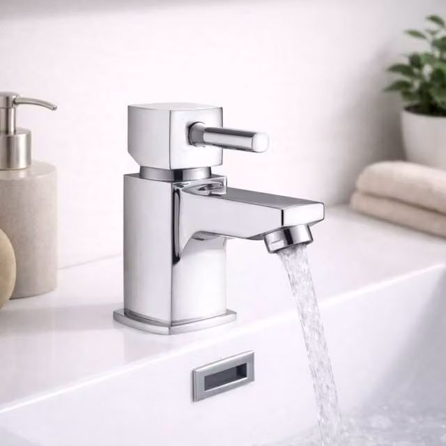 Bathroom Kingdom Forme Chrome Modern Round Basin Mixer Tap in Silver