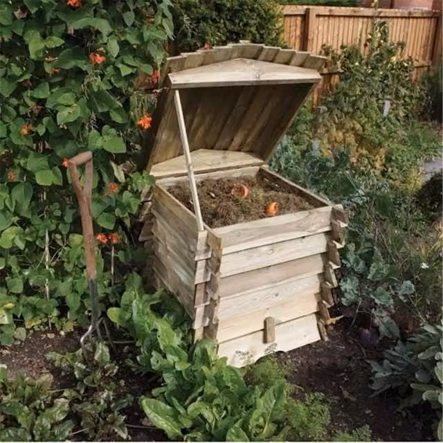 Cheshire Deluxe Beehive Composter Planter in Light Oak Wood