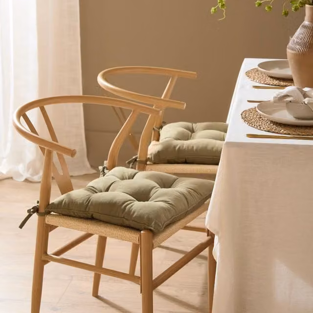 Riva Home 2-Pack Square Cotton Seat Pads in Green, W/D/H: 40 x 40 x 40 cm
