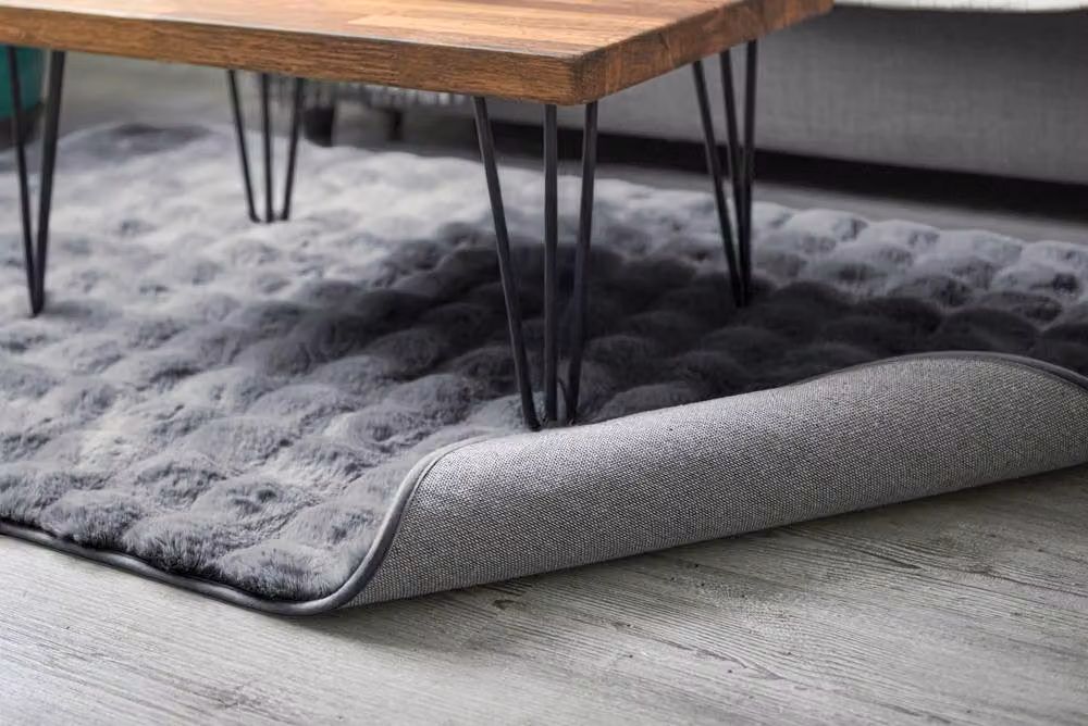 New Edge Blinds Deluxe Faux Fur Rug in Grey, W/D: 120 x 170 cm – 2