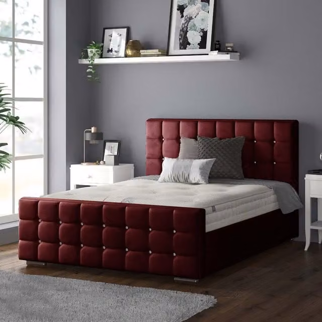 IH Design Chesterfield Upholstered Plush Velvet Bed Frame in Red, 140 x 200 cm