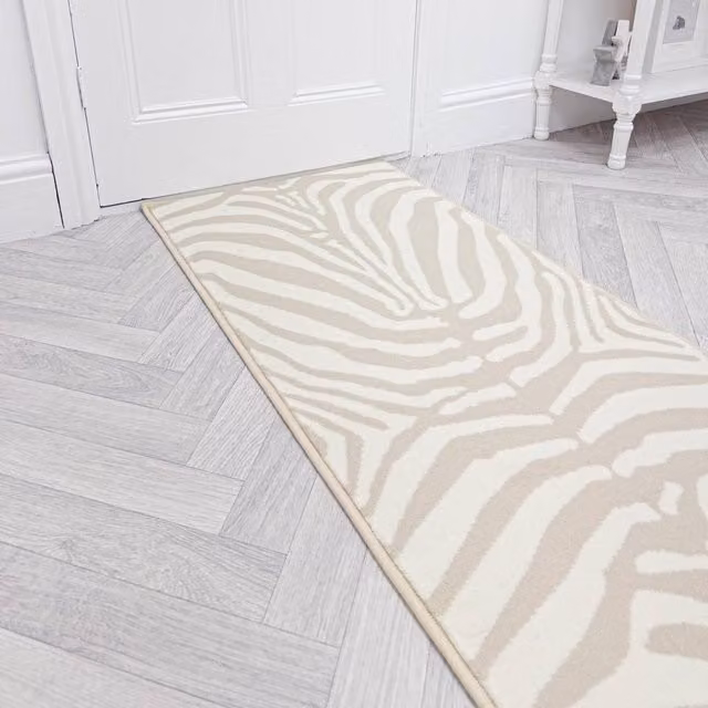 runrug Zebra Animal Print Hallway Carpet Runner Rug in Beige, W: 60 cm x L: 150 cm