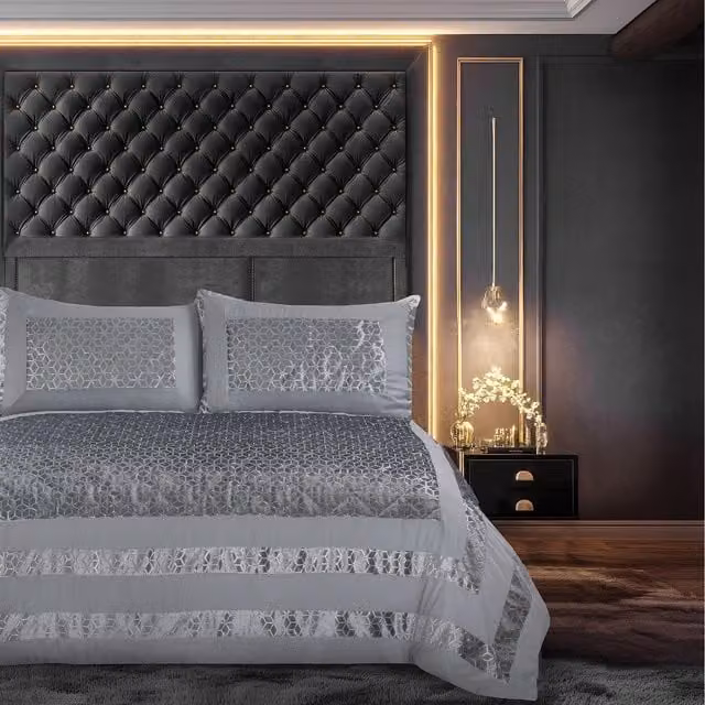 Velosso Soft Touch Geometric Throw and Pillowcase Set in Silver Grey