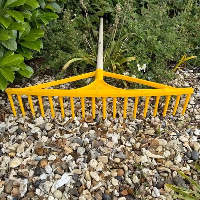 Nordara Heavy Duty Plastic Garden Leaf Rake Head and 115cm Handle in Multicolour and Yellow
