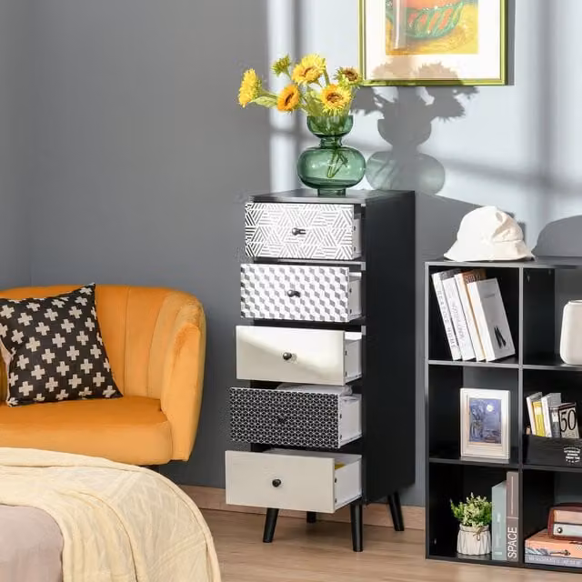 HOMCOM 5 Drawer Wooden Chest of Drawers in Black