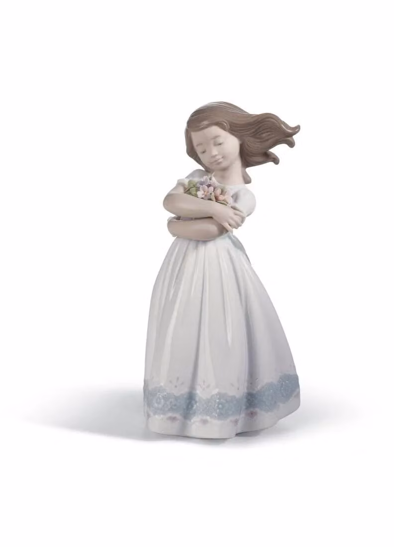 Lladró Tender Innocence Girl Porcelain Figurine in White