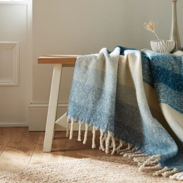 Laura Ashley Ortonby Striped Throw with Fringes in Blue and Cream, W: 130 cm, L: 170 cm