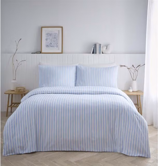Portfolio Home Blue Striped Breathable Modern Duvet Cover Set, 140 x 200 cm