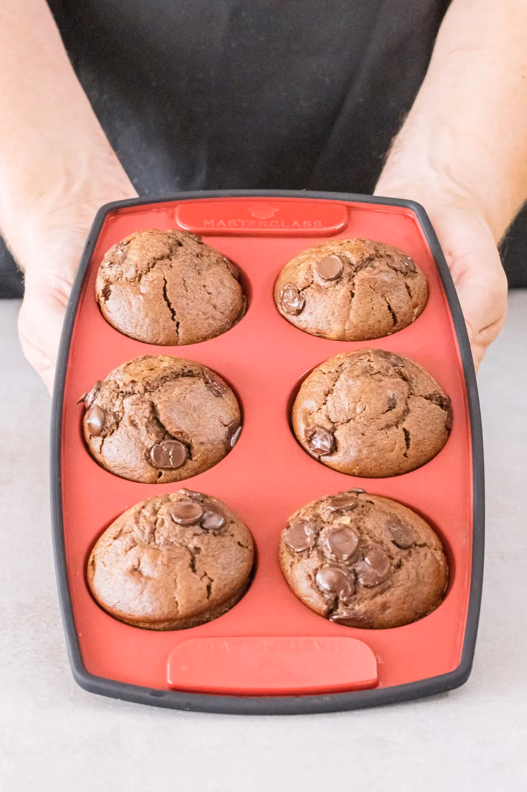 MasterClass Silicone 6-Hole Muffin Tray, Red and Black, W: 30 cm x D: 18 cm – 5
