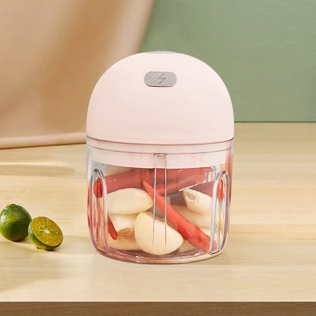 Livingandhome Electric Wireless Kitchen Garlic Chopper, White