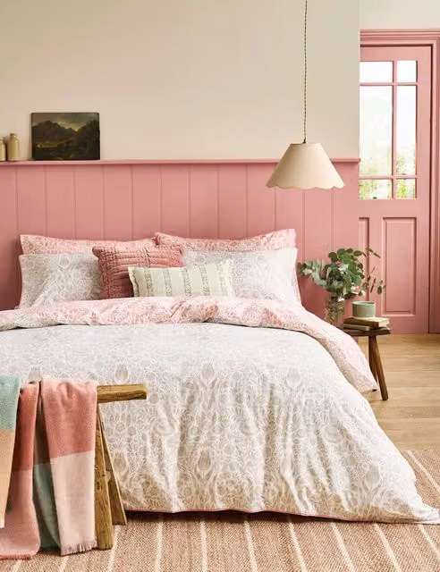 Laura Ashley Ashstead Damask Bedding Set, Pure Cotton, Floral, Sand and Pink, 200 x 200 cm