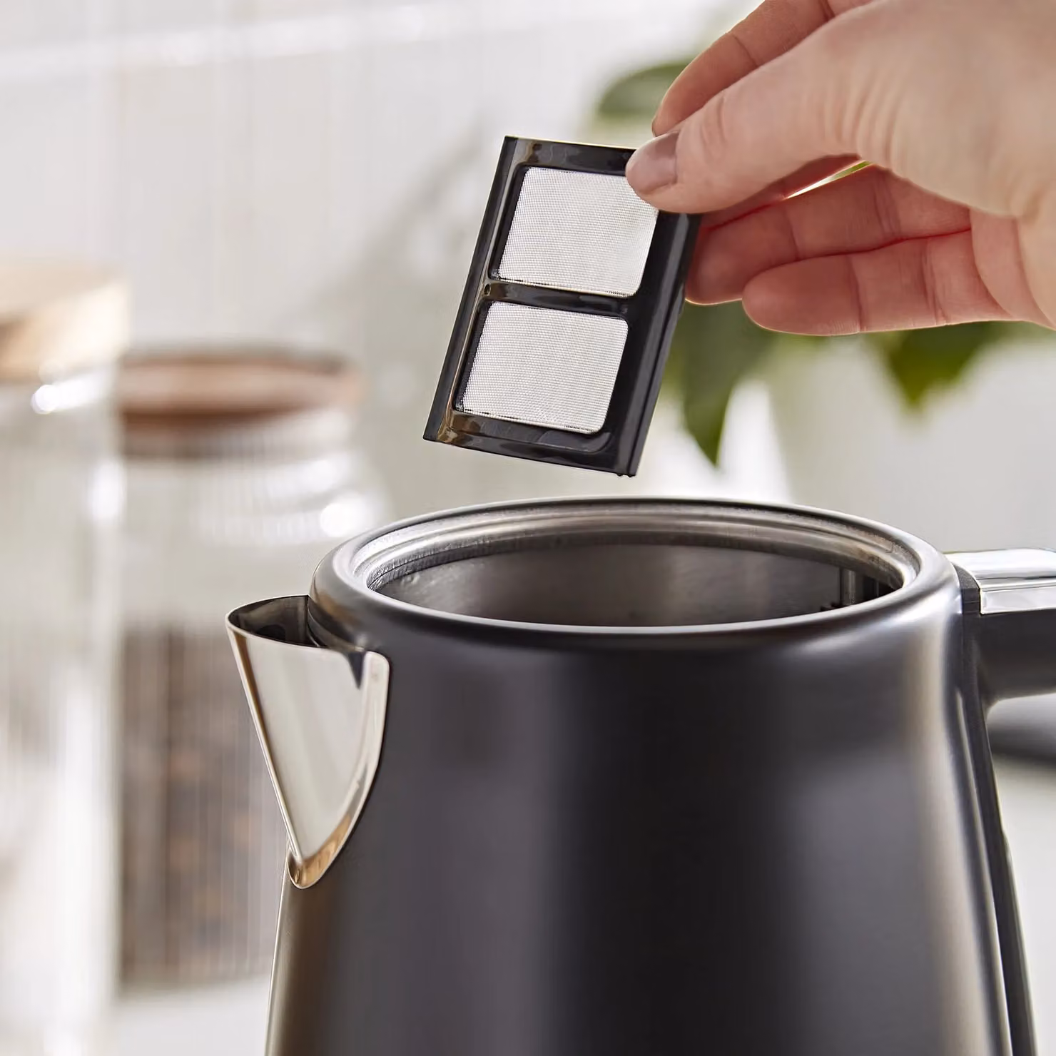 Morphy Richards Illumination Kettle and Toaster Set in Black – 4