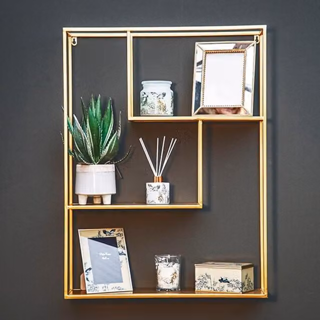 Madison & Mayfair Modern Gold Geometric Wall Mounted Metal Shelf Unit – 1