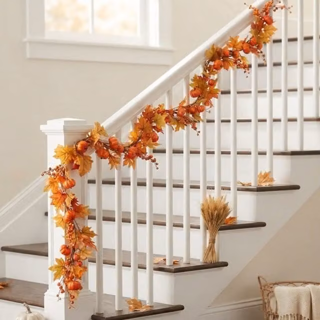 Garden Greatness Autumn Pumpkin and Berry Garland in Orange and Multicolour Foliage