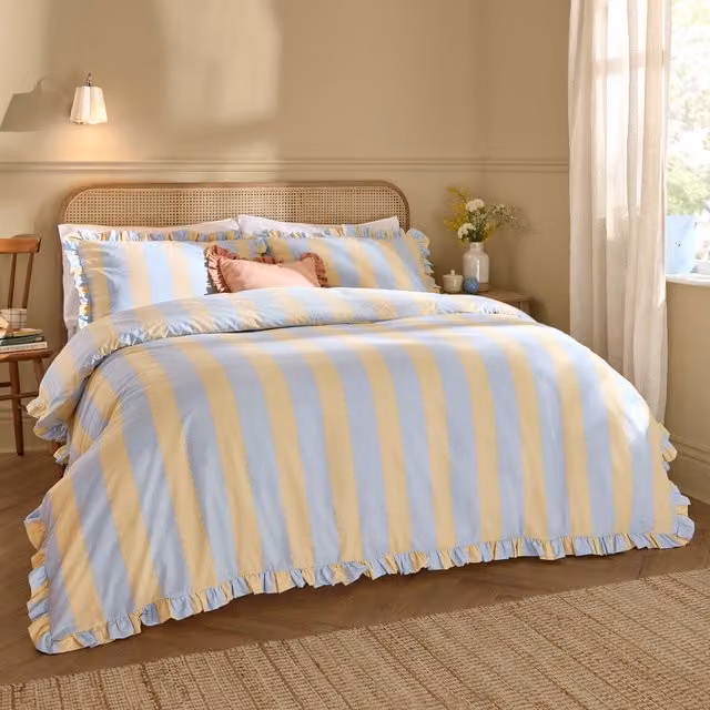 Birdie Stripe Ruffle Reversible Cotton Duvet Cover Set in Yellow and Blue, 200 x 200 cm