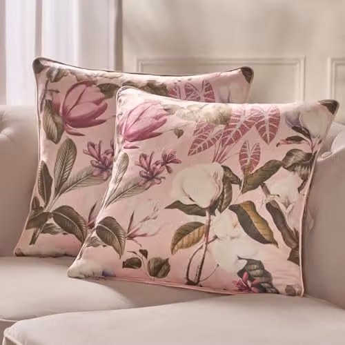OHS 2 Pack Floral Matte Velvet Cushion Covers in Pink, W/D/H: 45 x 45 x 45 cm – 1