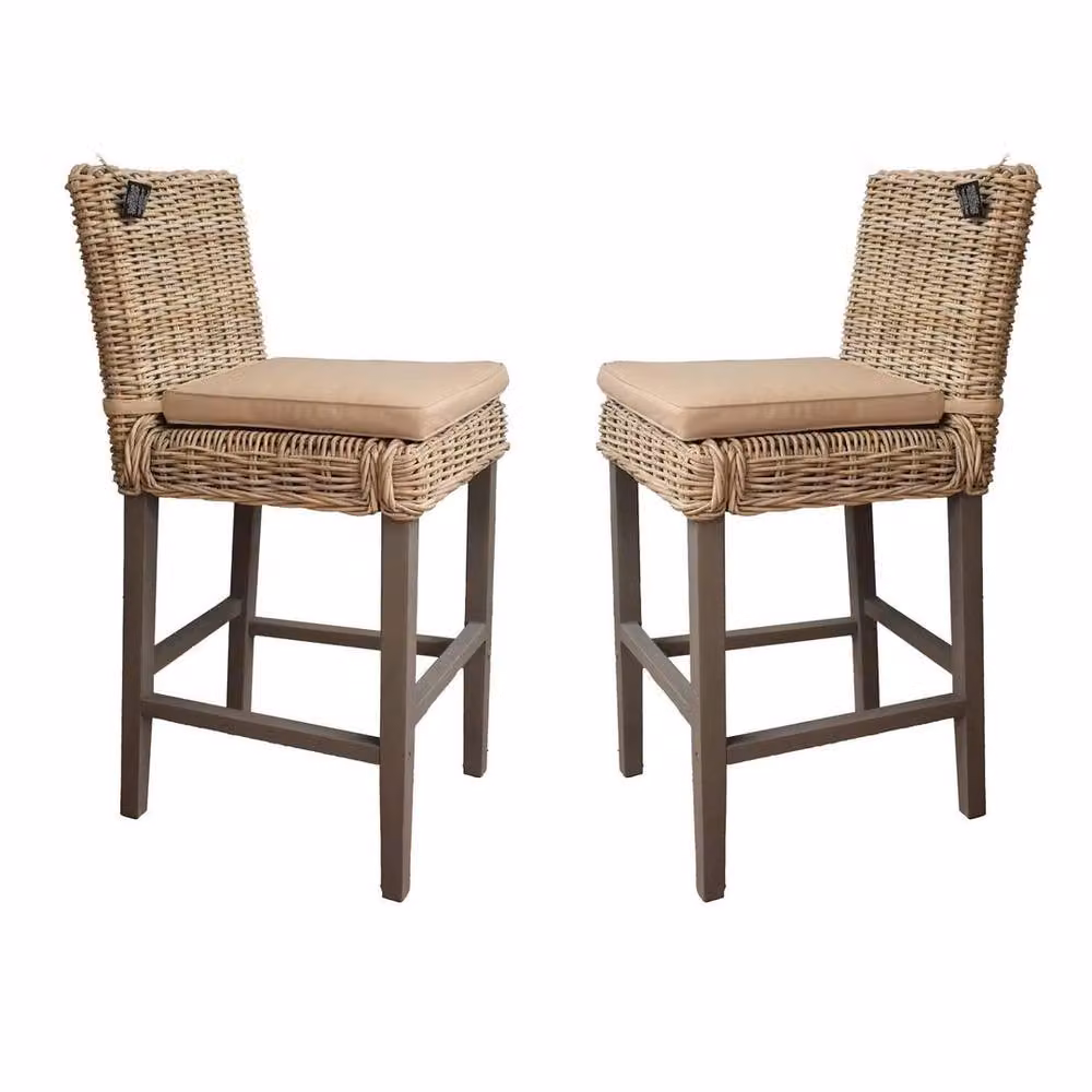SPETLEK Set of 2 Solid Pine Bar Stools with Rattan in Brown – 2