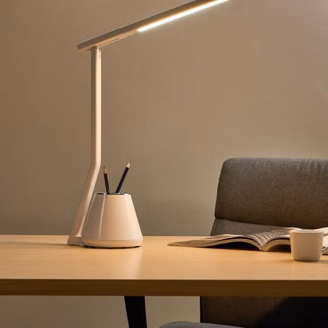Wyld and Coco White LED Desk Lamp with Dimmer, 3 CCT Modes and Pen Holder – 1