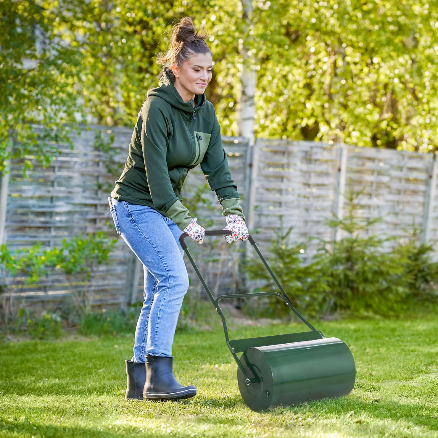 Outsunny 40L Lawn Roller Drum Scraper with Collapsible Handle, Green and Black – 2