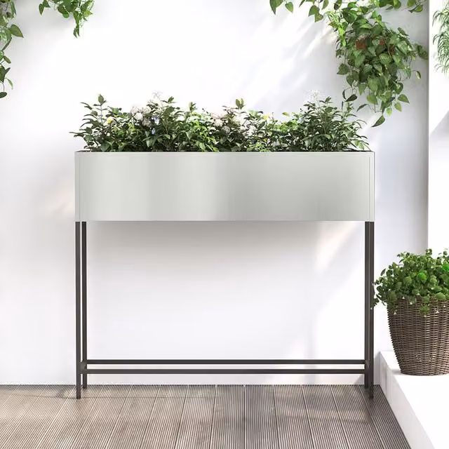 Berkfield Home Raised Garden Planter in Silver Galvanised Steel, W: 100 cm, D: 26 cm, H: 82 cm