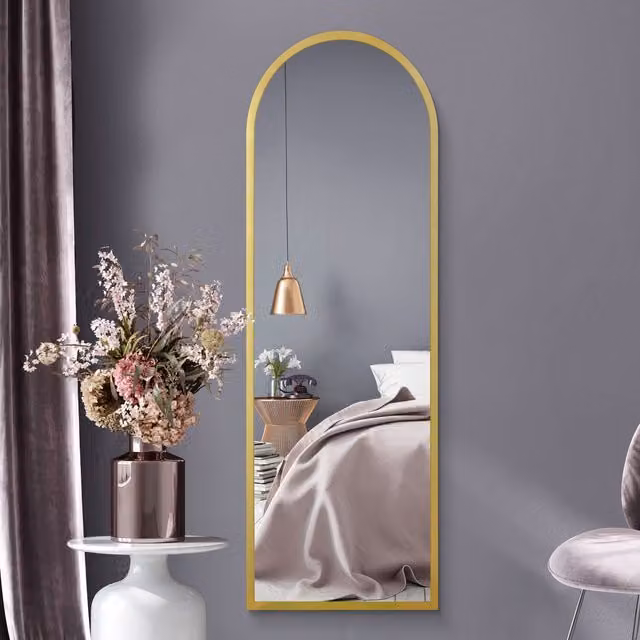 MirrorOutlet Arcus Modern Metal Framed Arched Leaner Wall Mirror in Gold, Height: 160 cm, Width: 53 cm, Depth: 1 cm