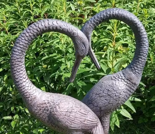 Inspirational Gifting Pair of Love Cranes Garden Ornaments in Bronze Finish Aluminium, Height: 100 cm – 5