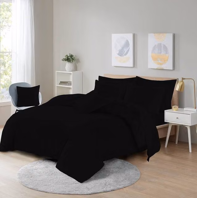 Homes-Linen Plain Dyed Polycotton Duvet Cover Set with Pillowcases in Black, Size: Single (90 x 200 cm) – 1