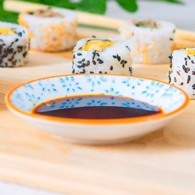 Nicola Spring Hand-Printed Floral Sauce Dishes in Blue and White, Diameter: 10 cm