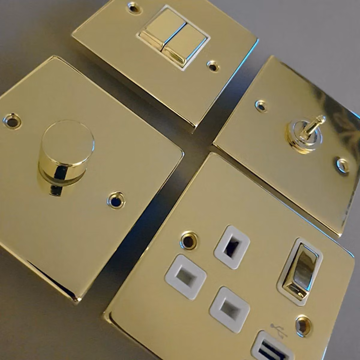SE Home Polished Brass Master Telephone Twin Socket in Gold