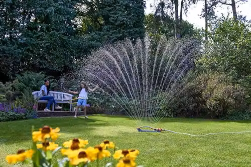 Hozelock Rectangular Oscillating Sprinkler Plus with 16 Jets and Flow Control in Grey and Yellow, 220 m² Coverage – 4
