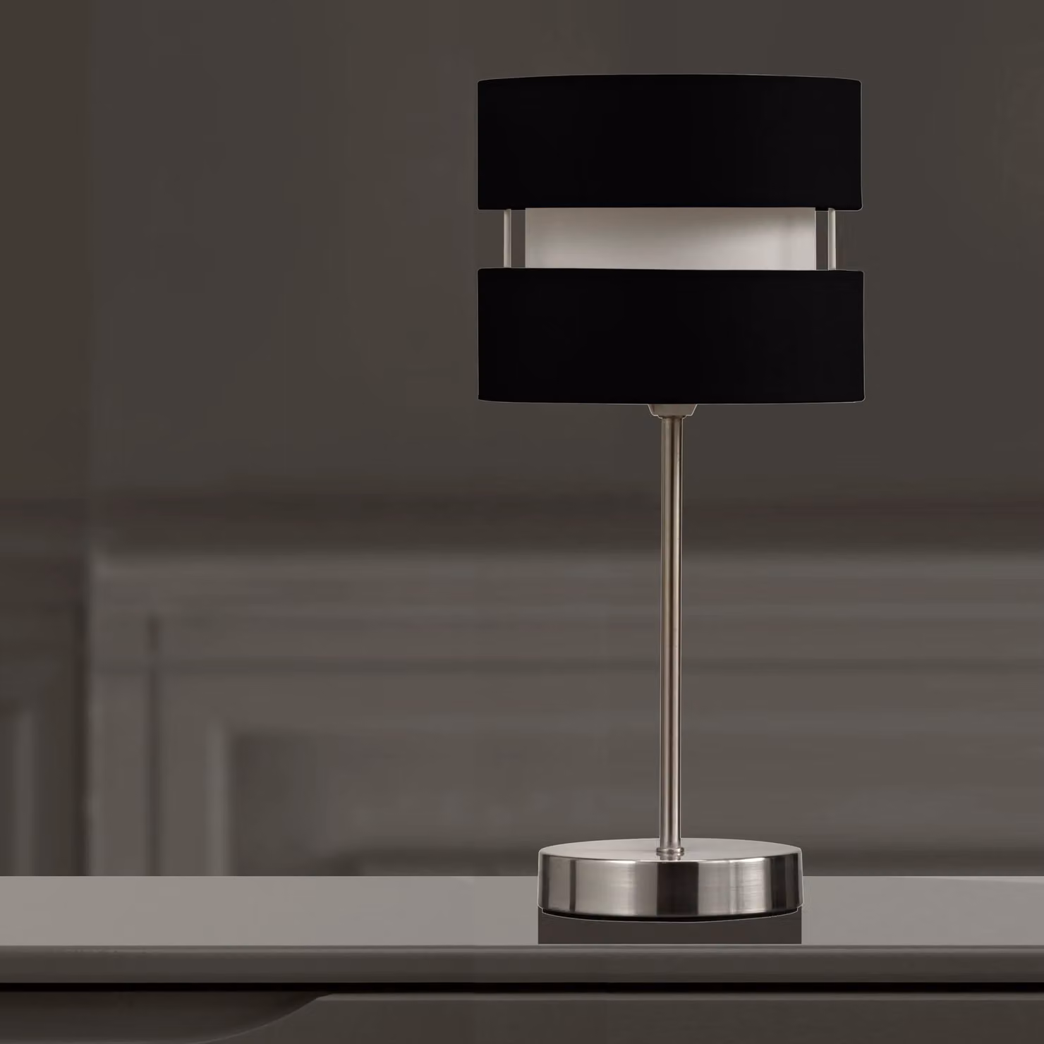 K LIVING Chrome Table Lamp with Layered Fabric Shade in Black, Yellow and Grey – 2