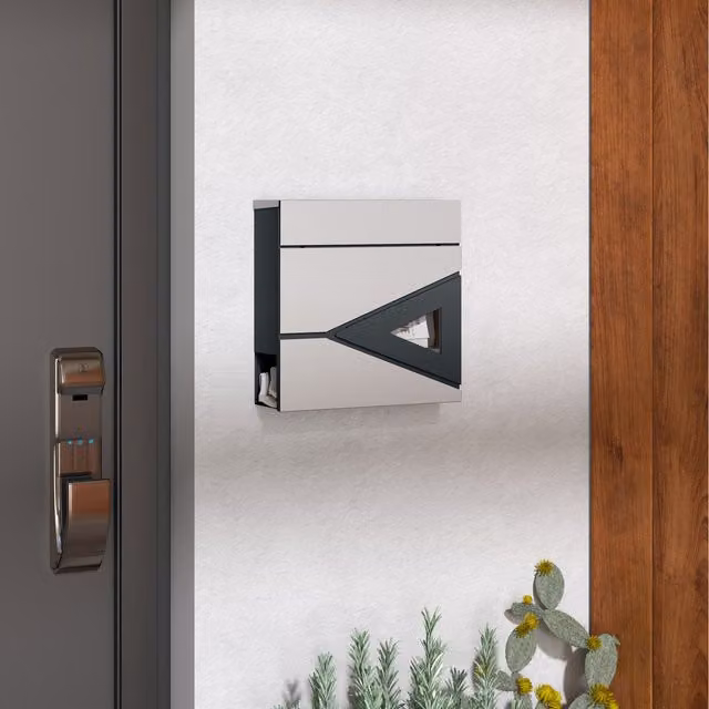 HOMCOM Silver Stainless Steel Wall Mounted Letterbox with Lock