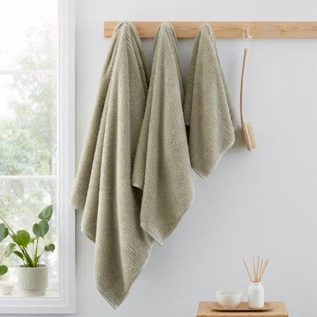 Bianca Soft Zero Twist Spa Cotton Hand Towel Green W/D/H: 50 x 90 cm – 1