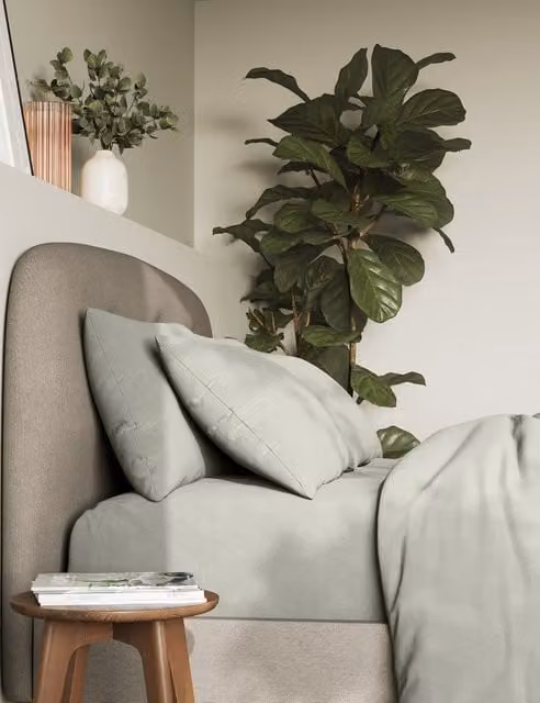 M&S 2 Pack Plain Grey 300 Thread Count Pure Cotton Breathable Pillowcases