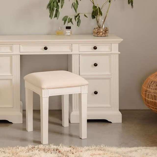 Gainsborough Upholstered Stool in Vintage Cream