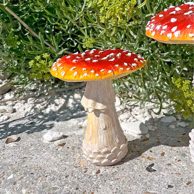 Farmwood Red Dotted Garden Mushroom Ornament
