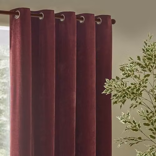 Riva Home Yard Red Chenille Velvet Eyelet Curtain Pair, H 229 cm x W 229 cm – 2