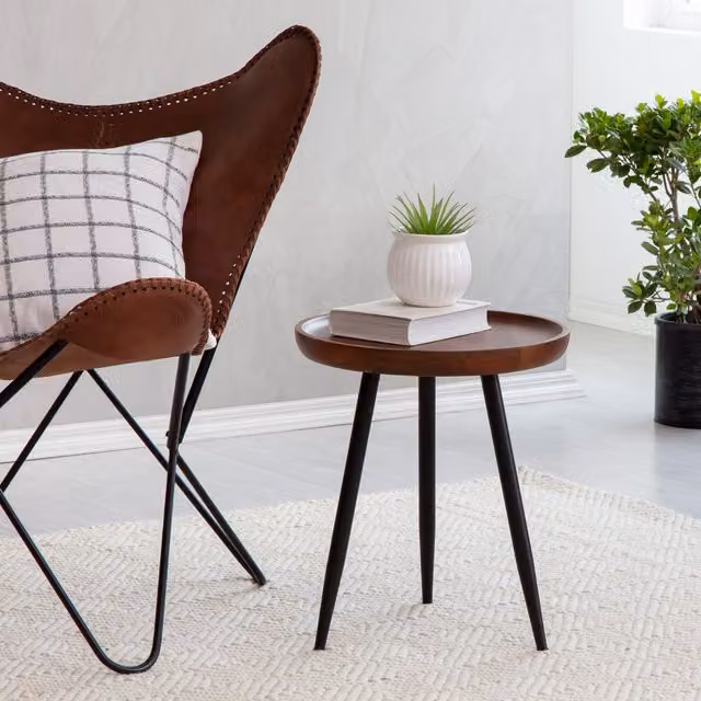 Chervey Round Mango Wood Side Table in Brown, W/D/H: 45.75 x 45.75 x 45.75 cm