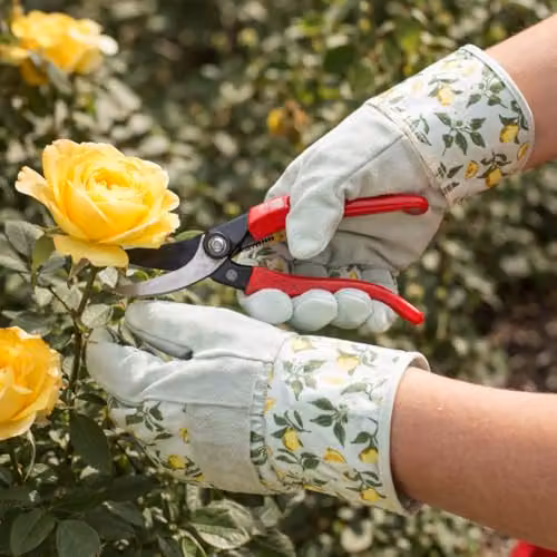 Briers Sicilian Lemon Print Premium Lightweight Leather Rigger Gardening Gloves in White and Multicolour – 3