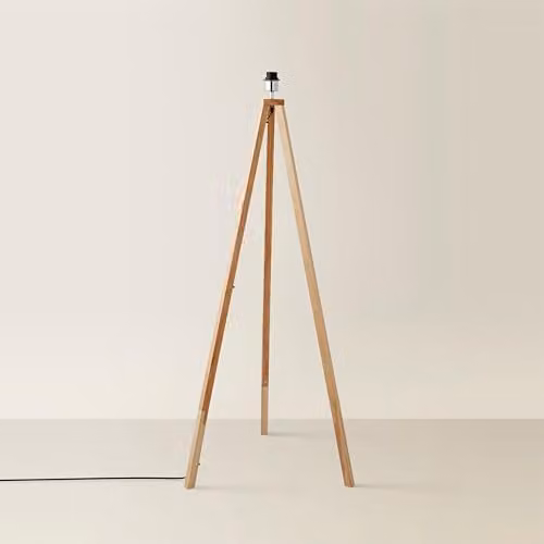 MiniSun Modern Wood Tripod Floor Lamp in Brown, H 132 x W 51 x D 51 cm
