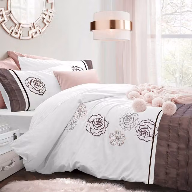 Intimates Elegant Floral Embroidered Duvet Cover and Pillowcase Set in White and Multicolour, W/D/H: 200 x 220 x 135 cm
