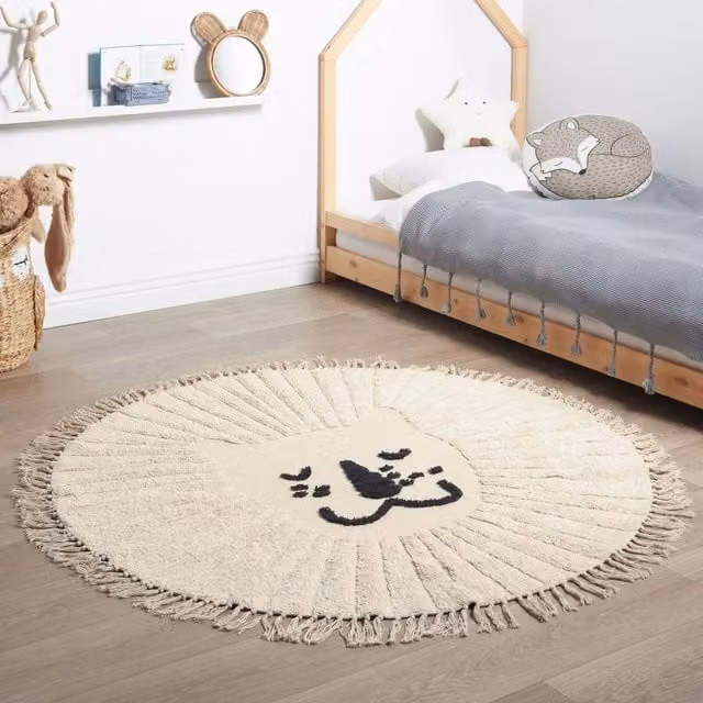 Wyld and Coco Round Cotton Woven Beige Lion Print Tassel Boho Kids Rug, Diameter: 140 cm