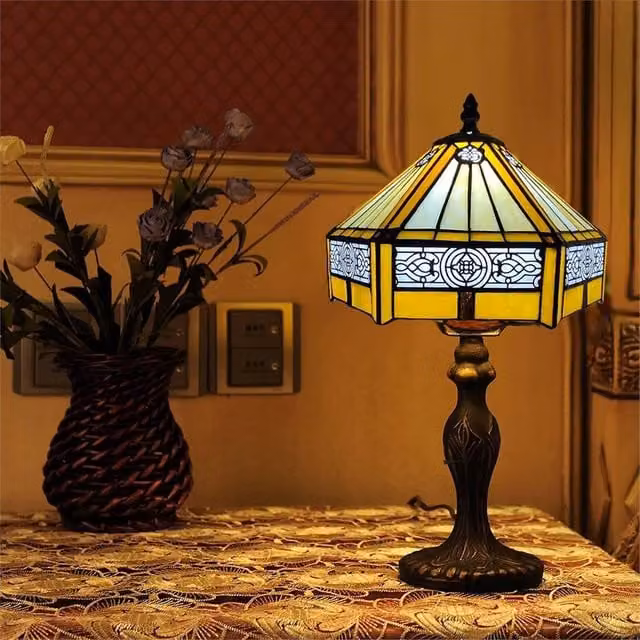 Nordara Tiffany Style Stained Glass Table Lamp in Yellow