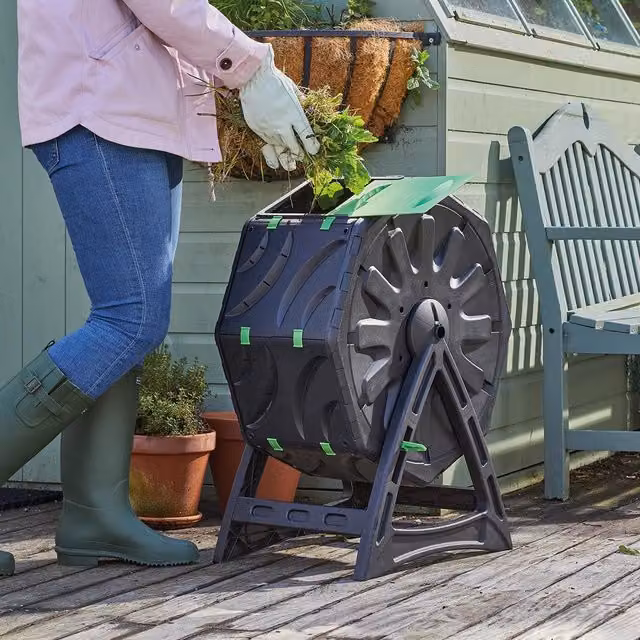 mysmartbuy Compost Tumbler Manual Rotating Outdoor Garden Composting Tool in Black